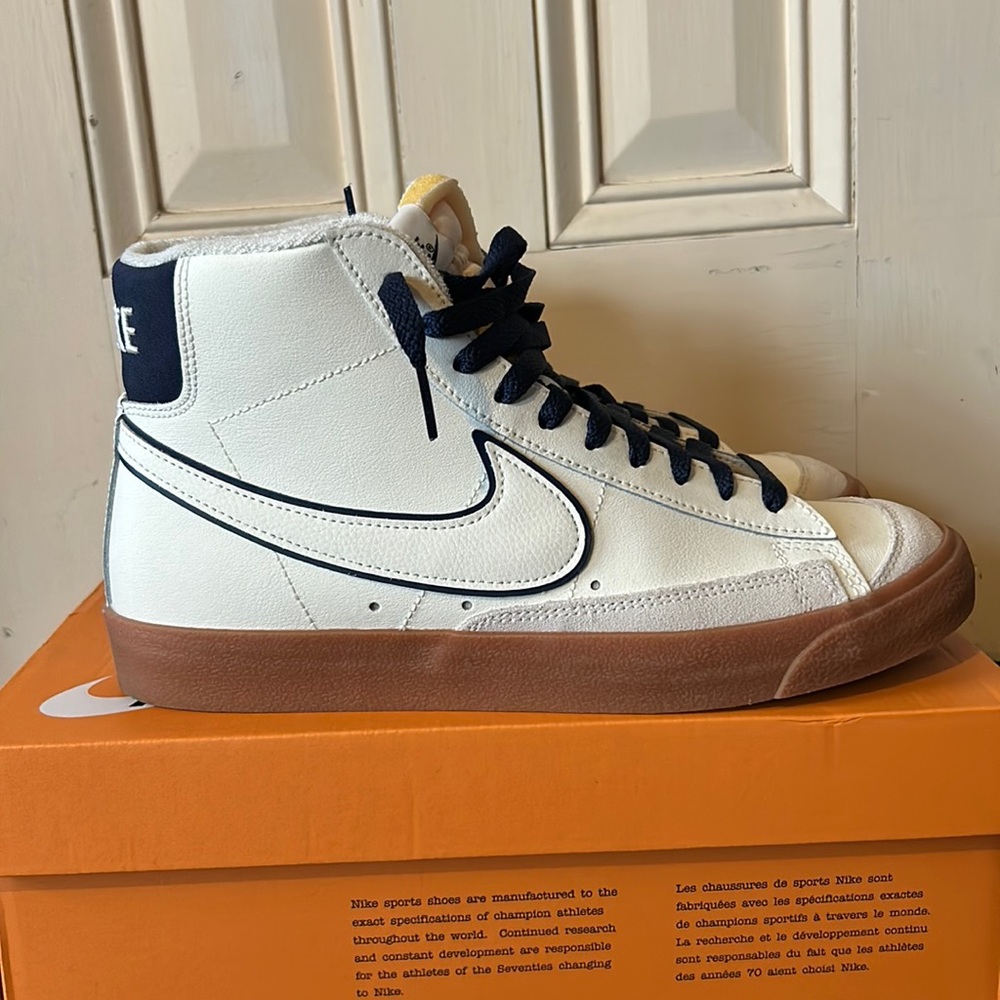 Blazer Mid '77 Premium 'Sail Navy Gum' – Size US 9.5 M